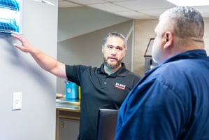 RJM tech with manager